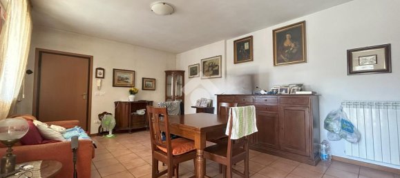 1 bedroom Apartment in Arezzo, Italy No. 272084 3