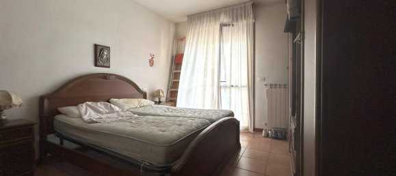 1 bedroom Apartment in Arezzo, Italy No. 272084 7