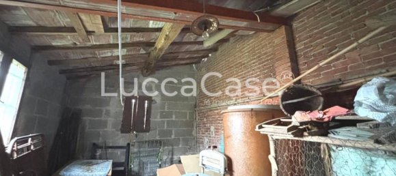 3 bedrooms House in Lucca, Italy No. 302382 43