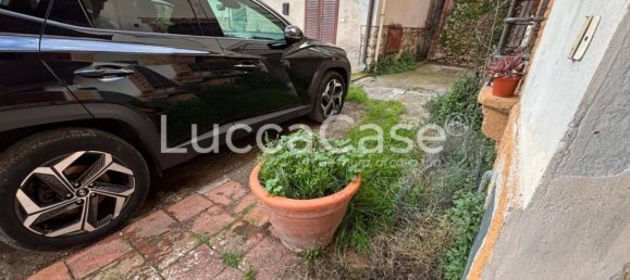 3 bedrooms House in Lucca, Italy No. 302382 49