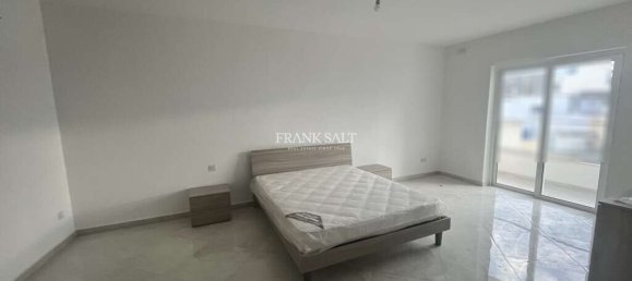 3 bedrooms Apartment in Zejtun, Malta No. 8226 5