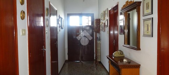 2 bedrooms Villa in Comacchio, Italy No. 356137 8