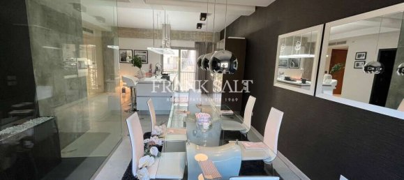 Квартира с 2 спальнями в Слима, Мальта № 10158 3