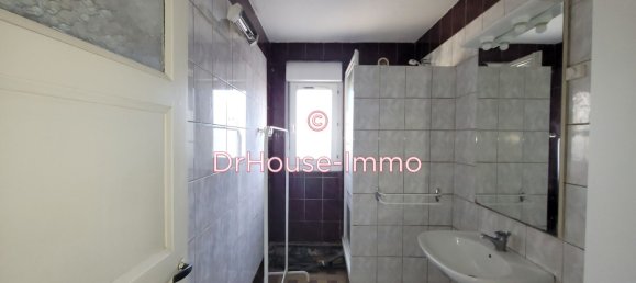 3 bedrooms Apartment in Reims, France No. 48782 3