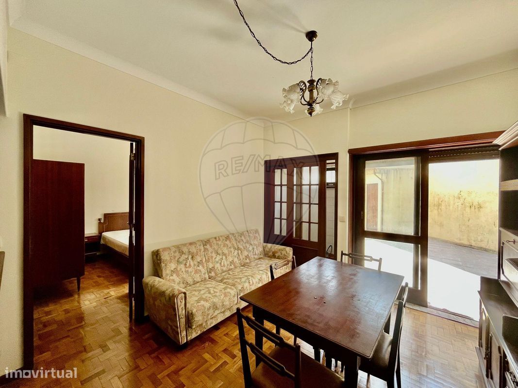 1 bedroom Apartment in Porto, Portugal No. 245658