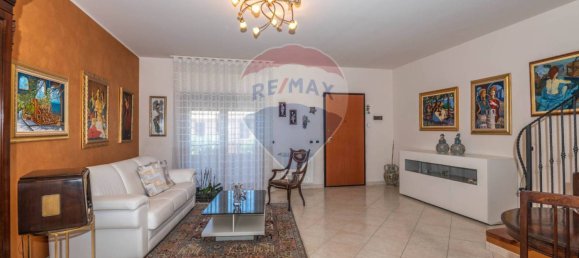 2 bedrooms House in Caltagirone, Italy No. 307327 16