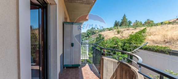 2 bedrooms House in Caltagirone, Italy No. 307327 32