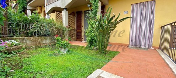 Дом с 4 комнатами в Кастаньето Кардуччи, Италия № 20793 2