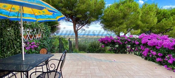 Дом с 4 комнатами в Кастаньето Кардуччи, Италия № 20793 13