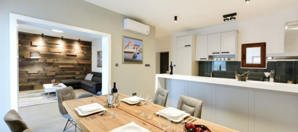 5 bedrooms Villa in Zadar, Croatia No. 199 8