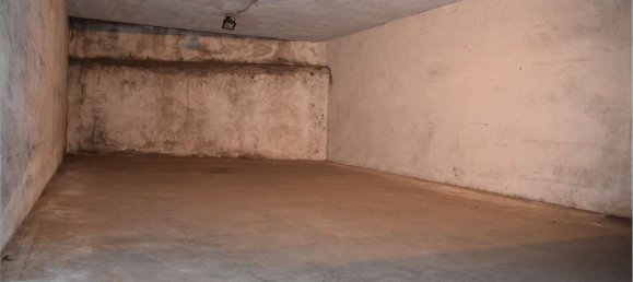 44m² Garage in Villadossola, Italy No. 222932 4