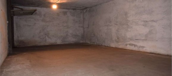 44m² Garage in Villadossola, Italy No. 222932 2