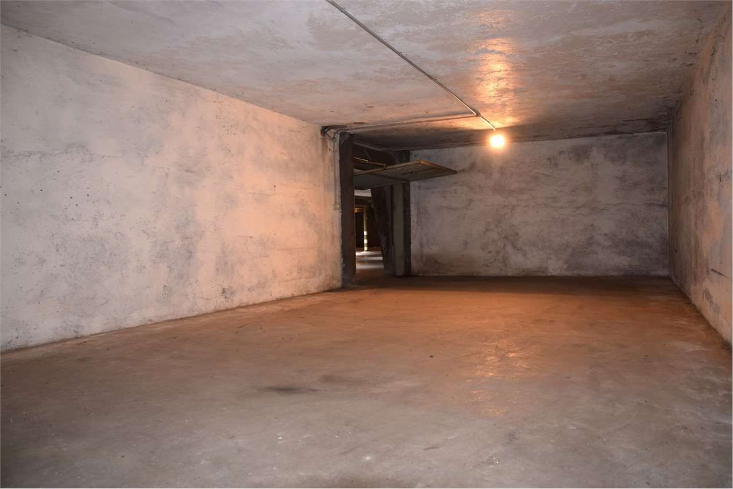 44m² Garage in Villadossola, Italy No. 222932