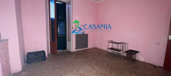 Casa T2 em San Benedetto del Tronto, Italy N.º 19727 7