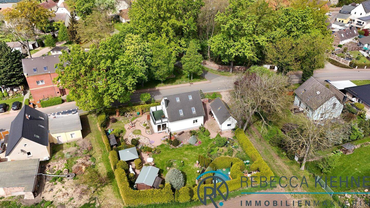 Moradia em banda T2 em Saalekreis, Germany N.º 245506