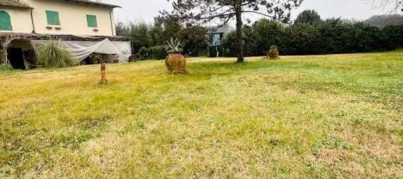 99-salle Villa à Calcinaia, Italy No. 204345 2