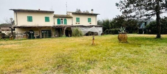 99-salle Villa à Calcinaia, Italy No. 204345 3