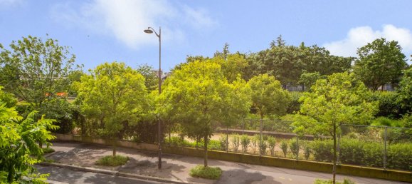 2 bedrooms Apartment in Paris, France No. 165422 9