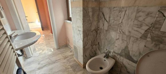 5 rooms Villa in Sarzana, Italy No. 17238 36