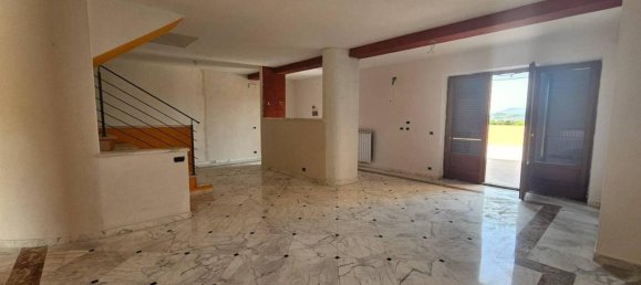 5 rooms Villa in Sarzana, Italy No. 17238 27