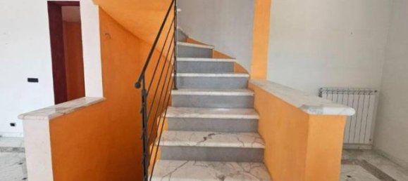 5 rooms Villa in Sarzana, Italy No. 17238 13