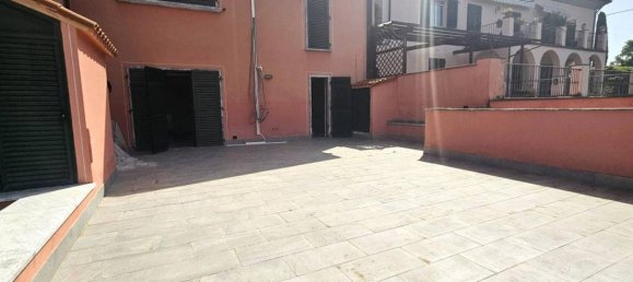 5 rooms Villa in Sarzana, Italy No. 17238 37