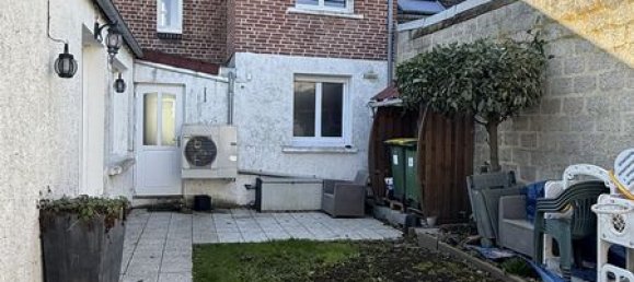 4 bedrooms Townhouse in Longueau, France No. 40093 2