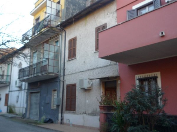 3غرفة شقة في Ceccano, Italy رقم 136223