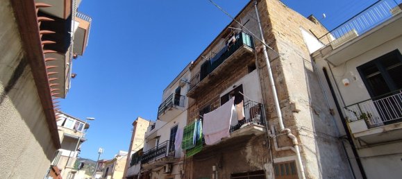 4-salle Appartement à Palermo, Italy No. 222034 12