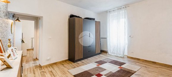 5 bedrooms House in Villafranca di Verona, Italy No. 331632 11