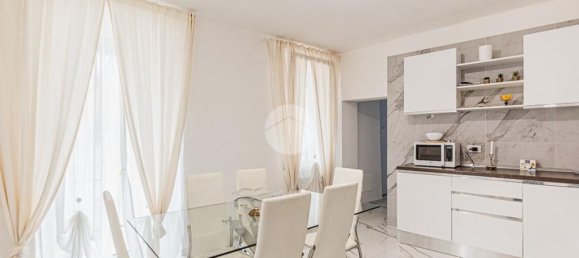 5 bedrooms House in Villafranca di Verona, Italy No. 331632 5