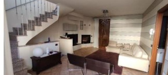 4 rooms House in Brembate di Sopra, Italy No. 5911 7