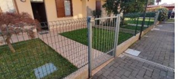 4 rooms House in Brembate di Sopra, Italy No. 5911 6