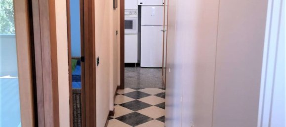 3 rooms Apartment in Carrara, Italy No. 176334 11