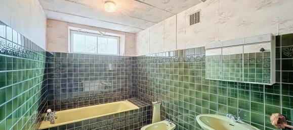 4 bedrooms House in Hadol, France No. 242104 9