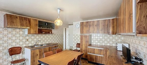 4 bedrooms House in Hadol, France No. 242104 4