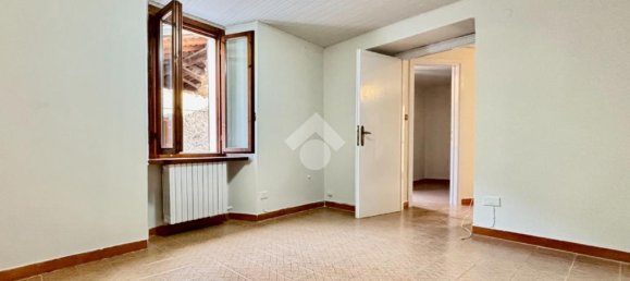 2 bedrooms House in Sarezzo, Italy No. 359994 7