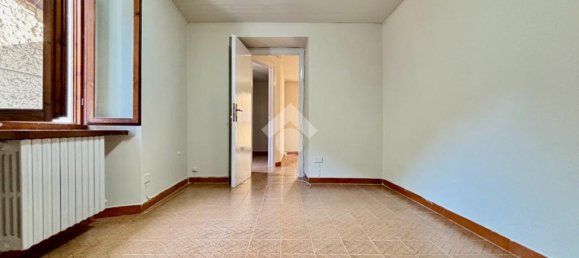 2 bedrooms House in Sarezzo, Italy No. 359994 4