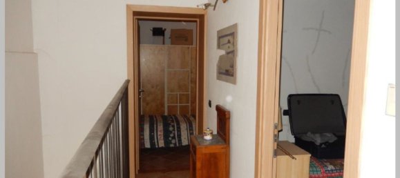 4 bedrooms Apartment in Ferrara, Italy No. 380732 35