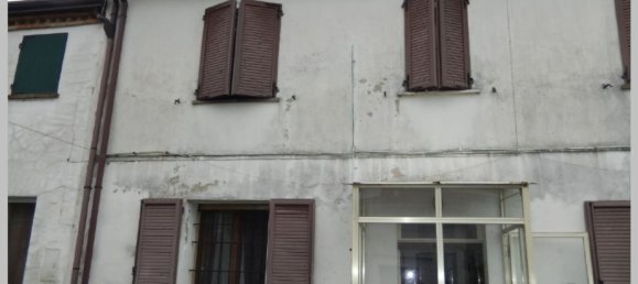 4 bedrooms Apartment in Ferrara, Italy No. 380732 28