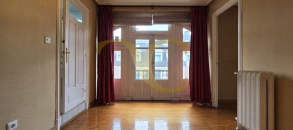 Apartamento de 7 dormitorios en Oviedo, Spain No. 168985 25