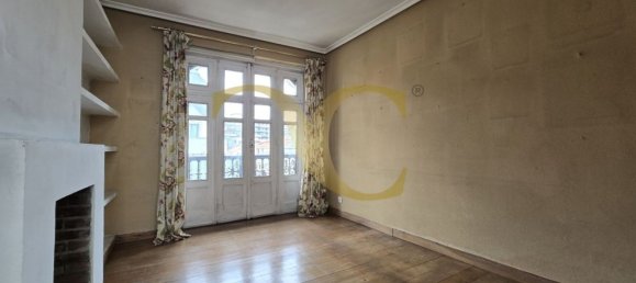 Apartamento de 7 dormitorios en Oviedo, Spain No. 168985 11