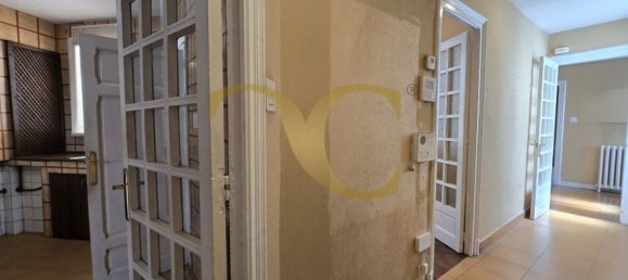 Apartamento de 7 dormitorios en Oviedo, Spain No. 168985 5