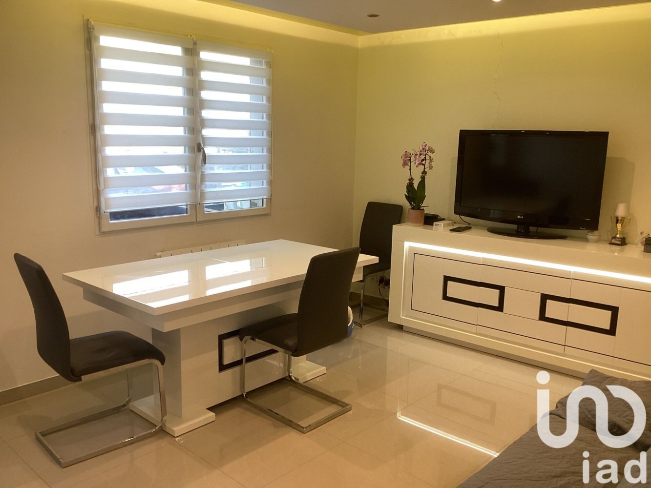 3-Zimmer Haus in Chessy, France, Nr. 322665