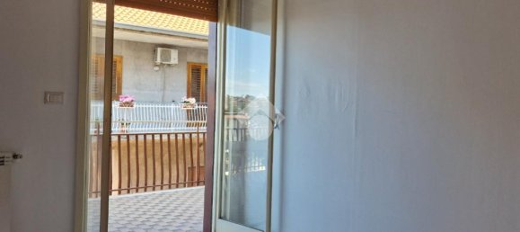 3 bedrooms Apartment in Aci Sant'Antonio, Italy No. 377638 9
