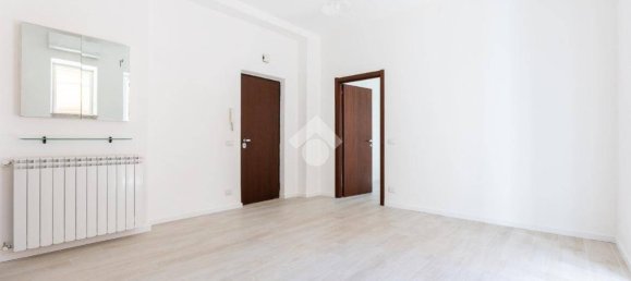 1 bedroom Apartment in Rome, Italy No. 289825 9