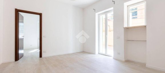 1 bedroom Apartment in Rome, Italy No. 289825 15