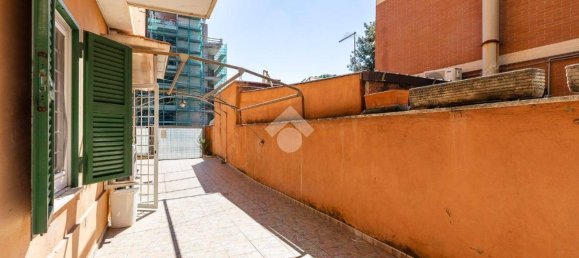 1 bedroom Apartment in Rome, Italy No. 289825 14