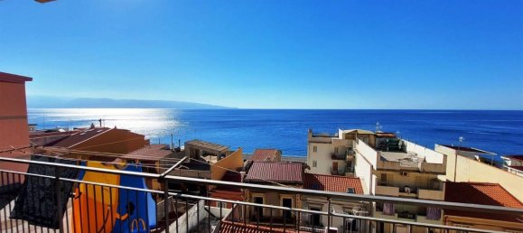 3-salle Appartement à Scaletta Zanclea, Italy No. 23832 2