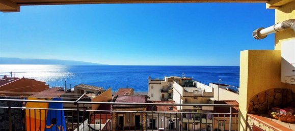 3-salle Appartement à Scaletta Zanclea, Italy No. 23832 6